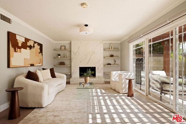 5511 Alcove Avenue, Valley Village, CA 91607