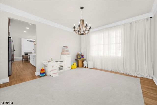 86 Treetops Cir, Franklin Twp., NJ 08540