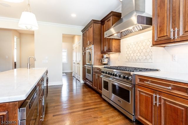 8 PHILHOWER COURT, Denville Twp., NJ 07834