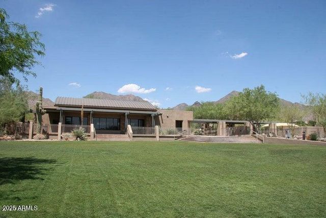 10429 E HILLERY Drive, Scottsdale, AZ 85255