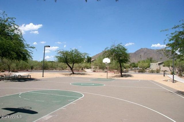 10429 E HILLERY Drive, Scottsdale, AZ 85255