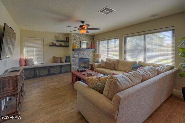 10429 E HILLERY Drive, Scottsdale, AZ 85255