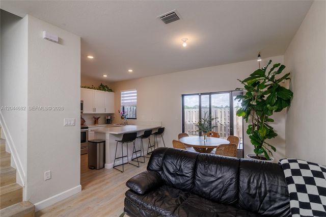 10079 SW 228 10079, Miami, FL 33190