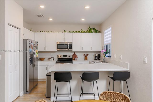 10079 SW 228 10079, Miami, FL 33190