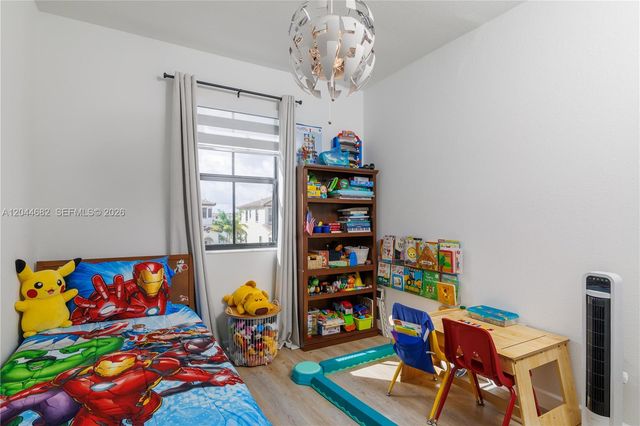 10079 SW 228 10079, Miami, FL 33190