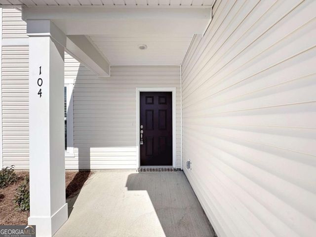 104 Fenway Street, Savannah, GA 31407