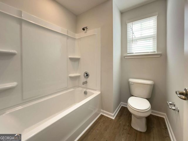 104 Fenway Street, Savannah, GA 31407