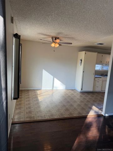 8810 Joris Way, La Mesa, CA 91941