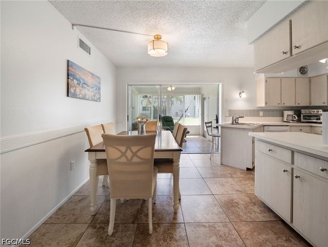 7400 College PKWY 56A, Fort Myers, FL 33907