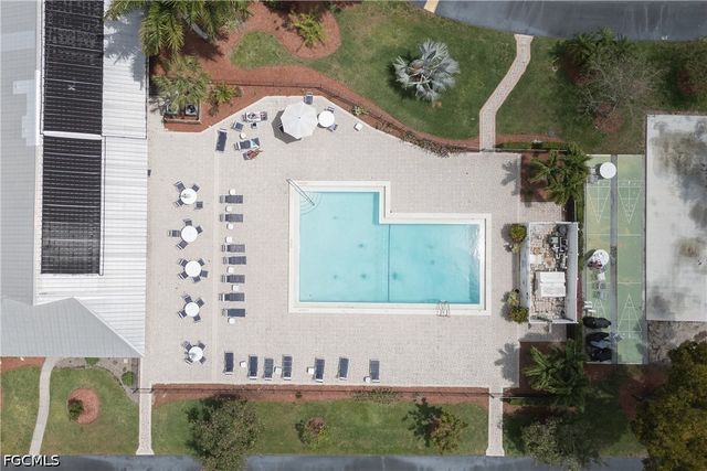 7400 College PKWY 56A, Fort Myers, FL 33907