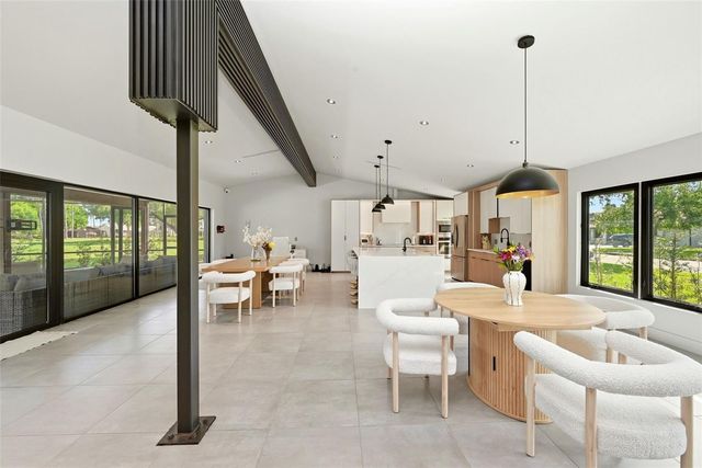 6747 EDGEWORTH DR, Orlando, FL 32819