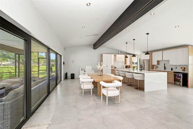 6747 EDGEWORTH DR, Orlando, FL 32819