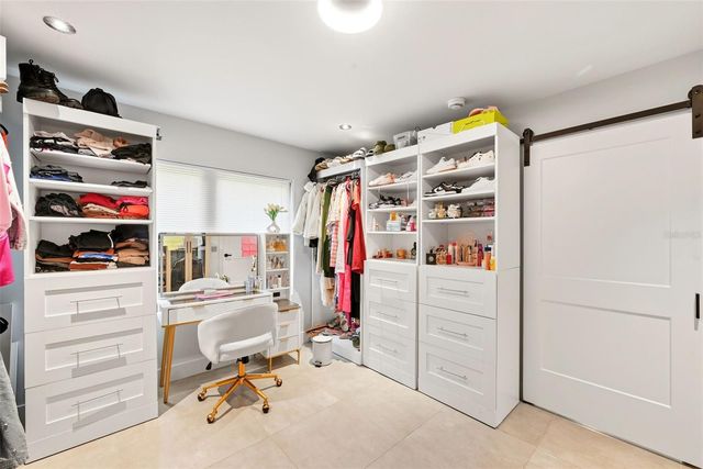 6747 EDGEWORTH DR, Orlando, FL 32819