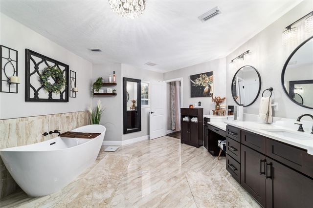 680 NE 120TH STREET, Ocala, FL 34479