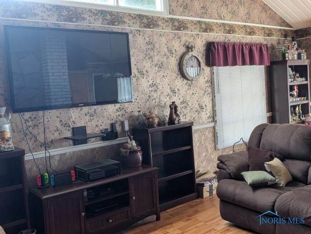 600 Seneca Drive, Montpelier, OH 43543