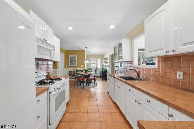 40 Birchwood Ave, West Orange Twp., NJ 07052