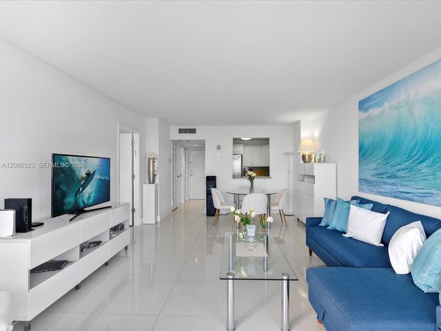 3675 N Country Club Drive 1607, Aventura, FL 33180