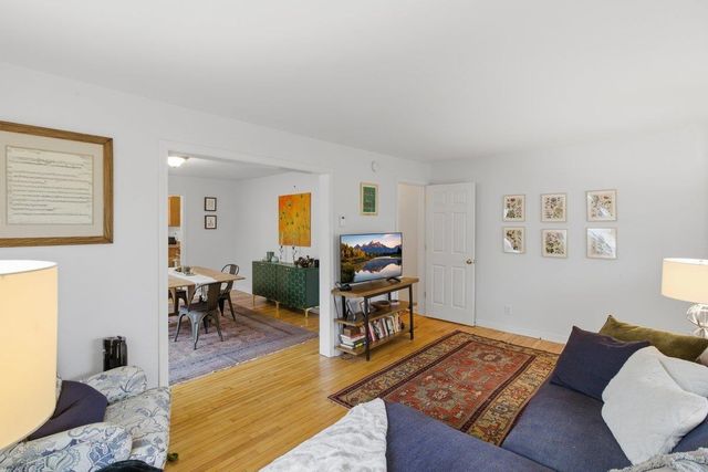 111-113 Booth Terrace, Bennington, VT 05201