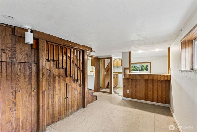 12011 67th Avenue S, Seattle, WA 98178