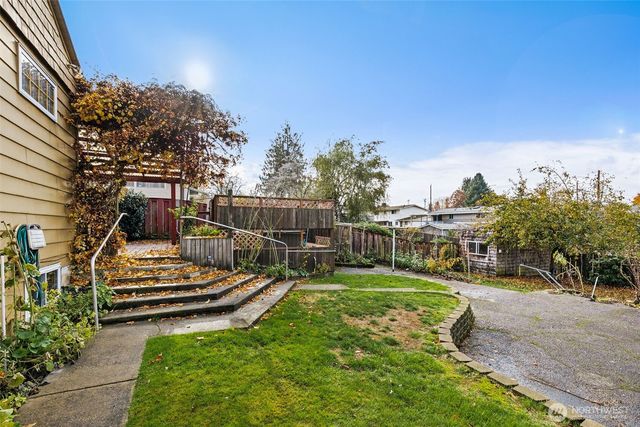 12011 67th Avenue S, Seattle, WA 98178