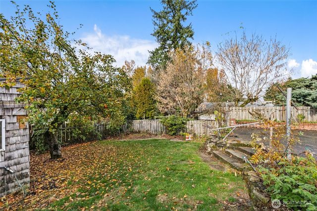 12011 67th Avenue S, Seattle, WA 98178