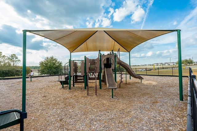 404 IRONSIDE TRAIL DRIVE, Groveland, FL 34736