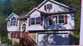 235 MOUNT AIRY RD, Coatesville, PA 19320