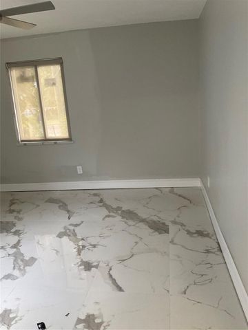 642 NW 14th Way, Fort Lauderdale, FL 33311