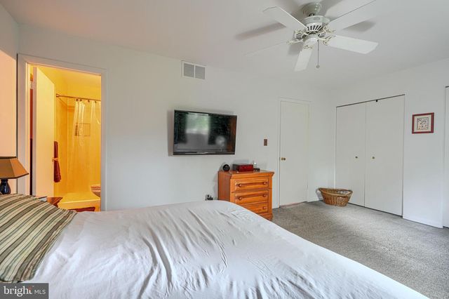 34 CASTLEBAR CT, Lutherville Timonium, MD 21093