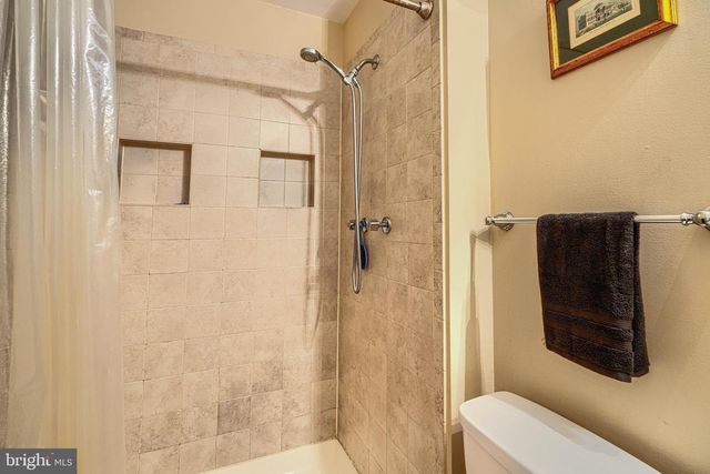 34 CASTLEBAR CT, Lutherville Timonium, MD 21093