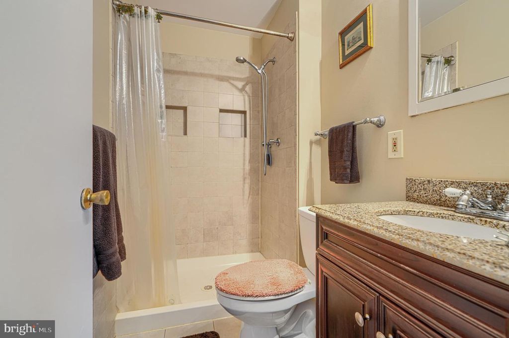 Image 29 of property listing at 34 CASTLEBAR CT, Lutherville Timonium, MD 21093