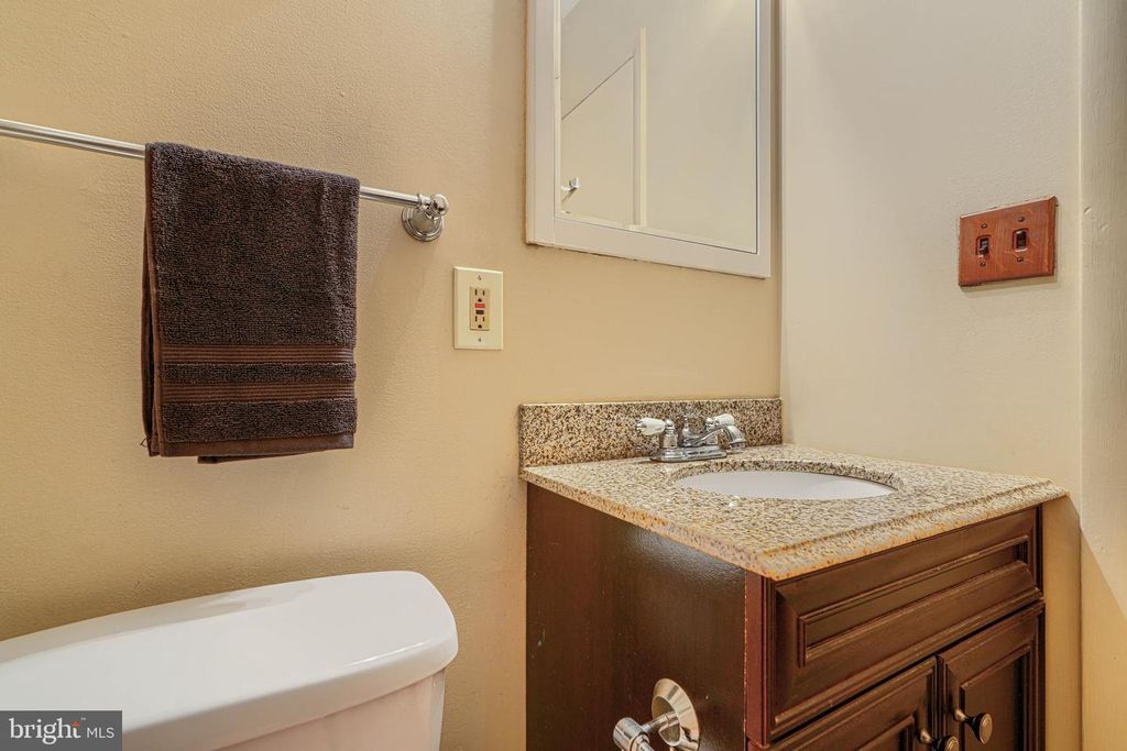 Image 30 of property listing at 34 CASTLEBAR CT, Lutherville Timonium, MD 21093