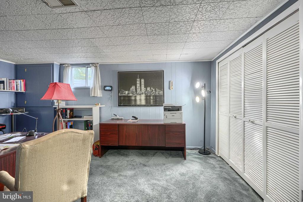Image 48 of property listing at 34 CASTLEBAR CT, Lutherville Timonium, MD 21093