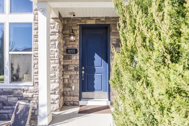 1055 S PAINTED HORSE LN, Bluffdale, UT 84065