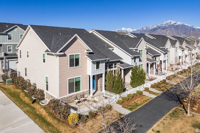 1055 S PAINTED HORSE LN, Bluffdale, UT 84065