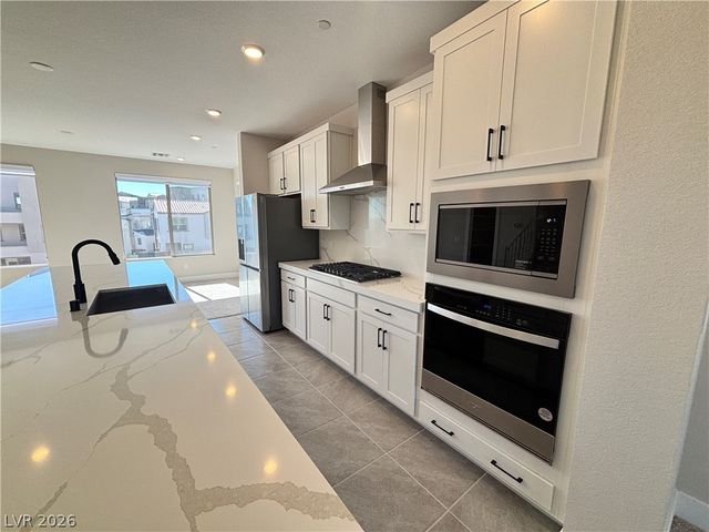 11599 Gentle Birdsong Avenue, Las Vegas, NV 89138