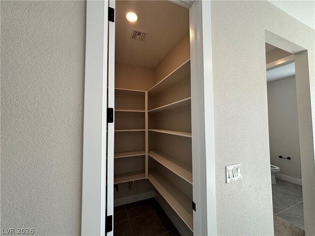 11599 Gentle Birdsong Avenue, Las Vegas, NV 89138