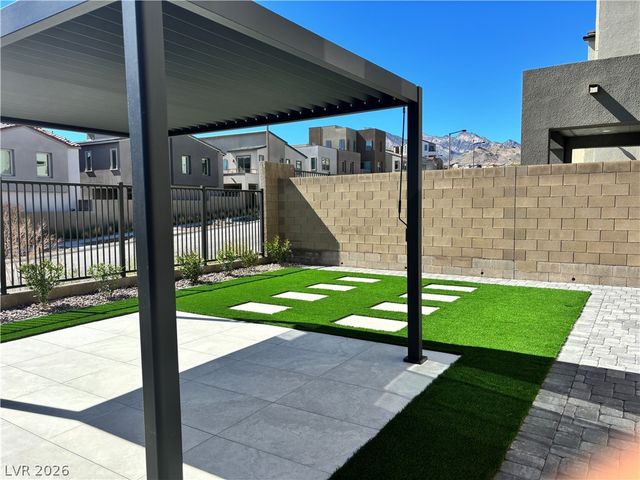 11599 Gentle Birdsong Avenue, Las Vegas, NV 89138