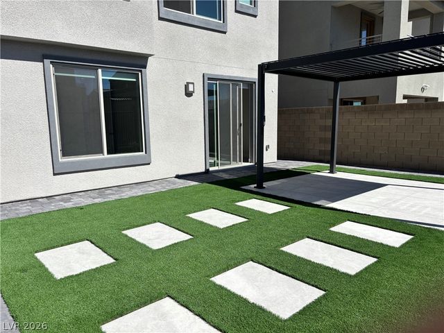 11599 Gentle Birdsong Avenue, Las Vegas, NV 89138