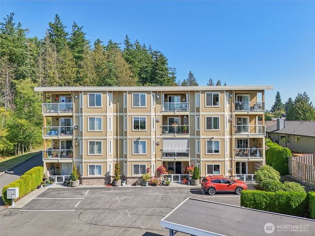 8330 276th Place NW #3, Stanwood, WA 98292