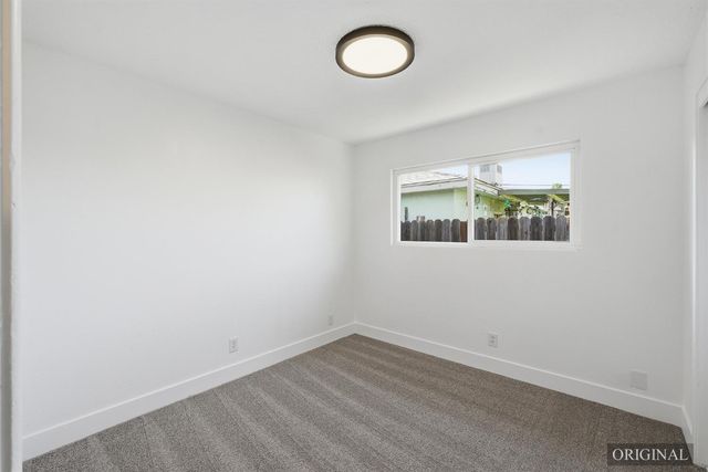 821 W Fairmont Avenue, Clovis, CA 93612