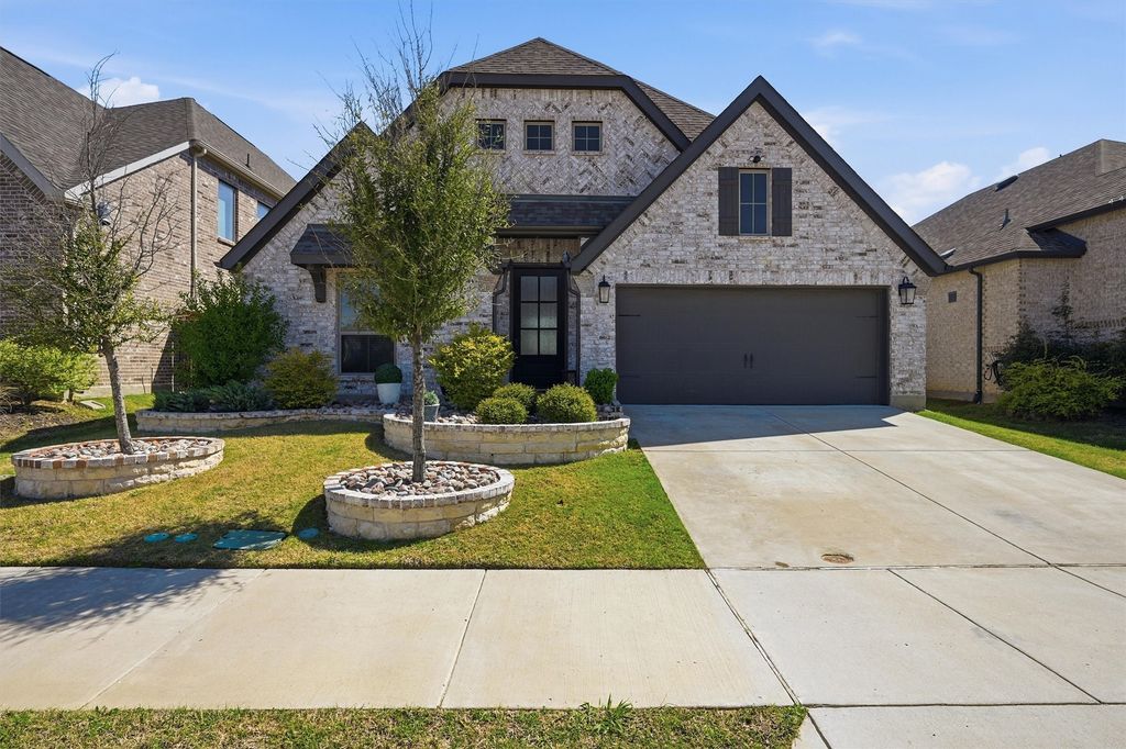 1714 Holmwood Drive, Celina, TX 75009