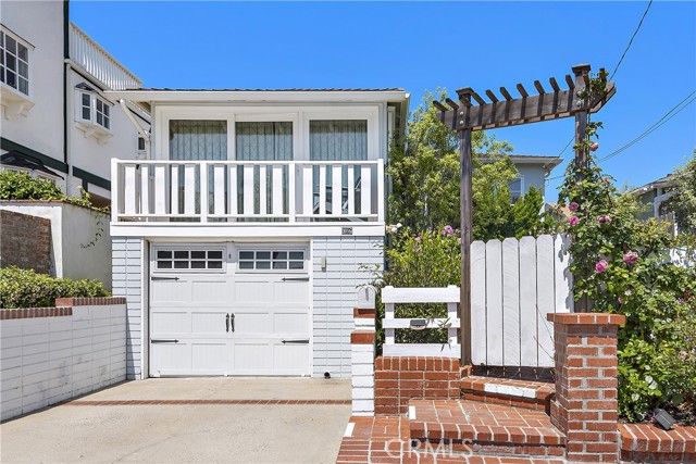 1016 Catalina, Laguna Beach, CA 92651