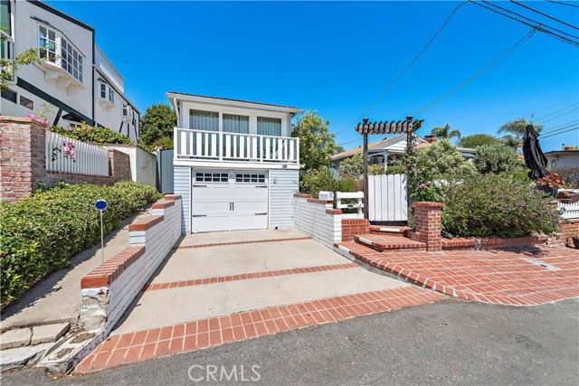 1016 Catalina, Laguna Beach, CA 92651