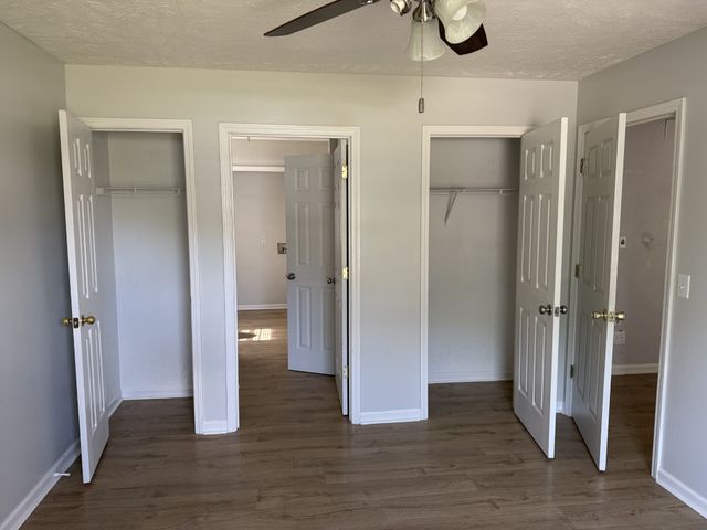 1534 Ridgemont Dr, La Vergne, TN 37086