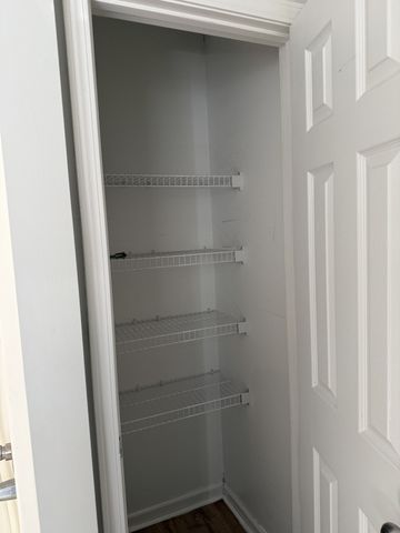 1534 Ridgemont Dr, La Vergne, TN 37086