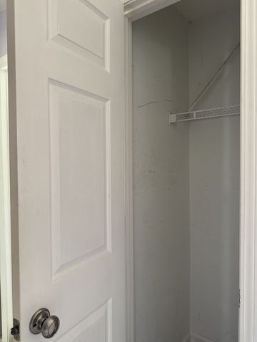 1534 Ridgemont Dr, La Vergne, TN 37086