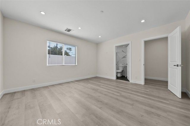 11200 Saticoy Street, Sun Valley (los Angeles), CA 91352