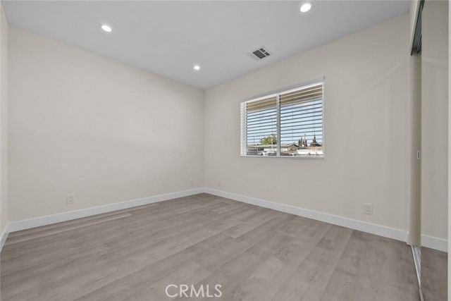 11200 Saticoy Street, Sun Valley (los Angeles), CA 91352