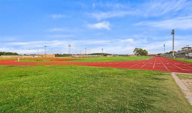 941 Tarkington Timbers Drive, Cleveland, TX 77327